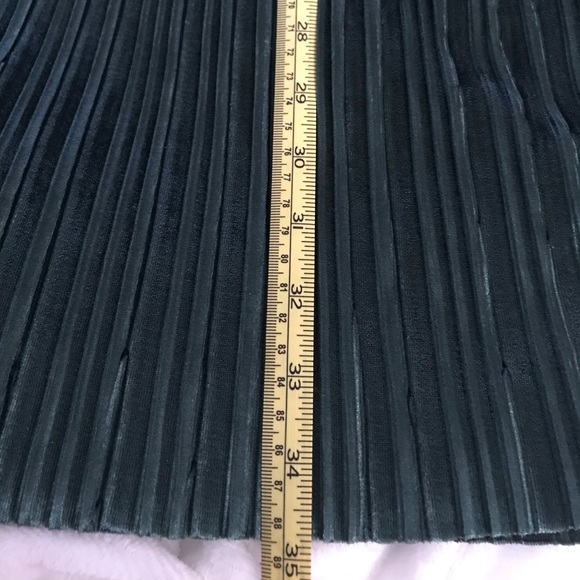 GUC Karen Scott midi skirt. - Picture 4 of 4